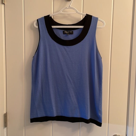 Jones New York sleeveless sweater shirt and cardigan combo. - Picture 2 of 2